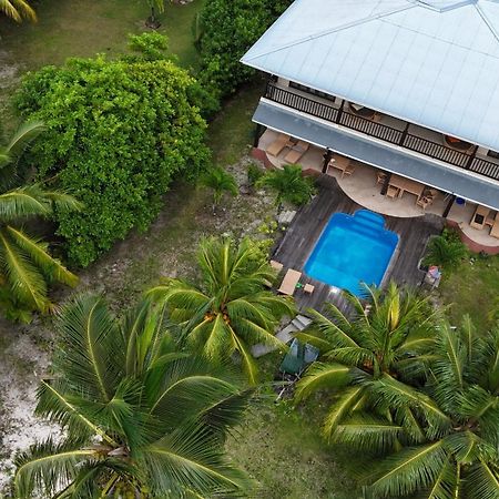 Surf Tropical Villa Seascape セール島 エクステリア 写真